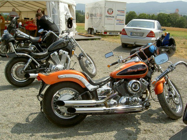 dragstar and a intruder