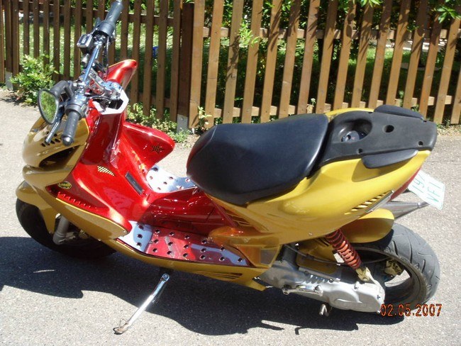 davids scooter-C- the son-C- gerti NRR-Nomads