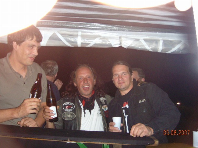 gerti with guests