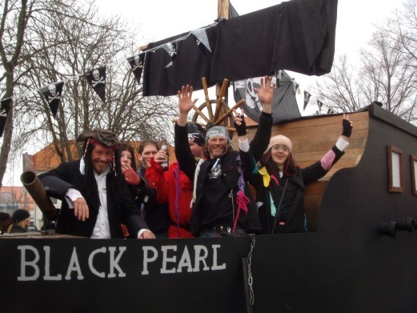 crew of black pearl